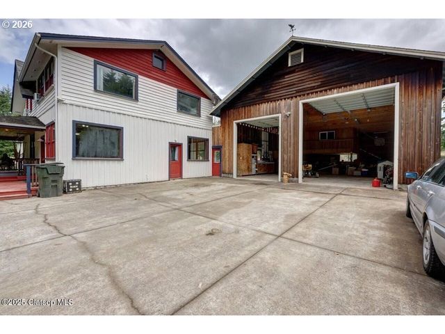 42684 HILLCREST Loop, Astoria, OR 97103