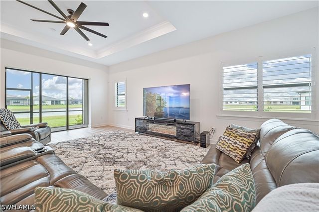 18236 Killinton CT, Estero, FL 33928