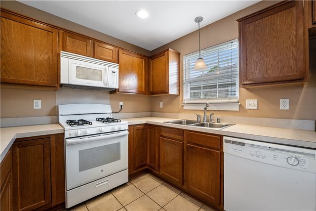 3509 SW Carriageway Avenue, Bentonville, AR 72712