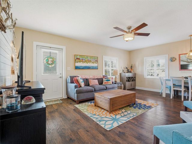 1711 MAGNOLIA STREET, New Smyrna Beach, FL 32168