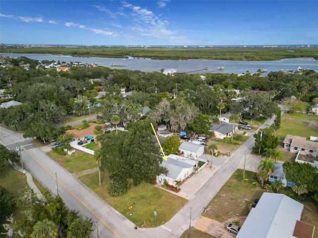 1711 MAGNOLIA STREET, New Smyrna Beach, FL 32168