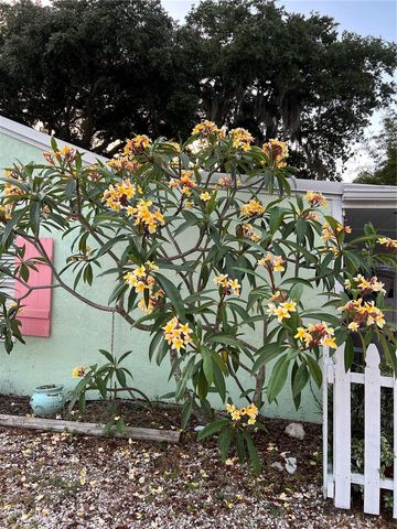 1711 MAGNOLIA STREET, New Smyrna Beach, FL 32168