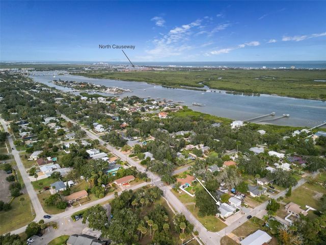 1711 MAGNOLIA STREET, New Smyrna Beach, FL 32168