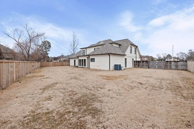 1701 MOSSY OAK LN, Collierville, TN 38017