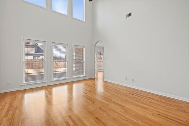 1701 MOSSY OAK LN, Collierville, TN 38017