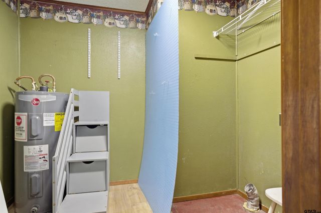 901 SW 10th Street, Cooper, TX 75432