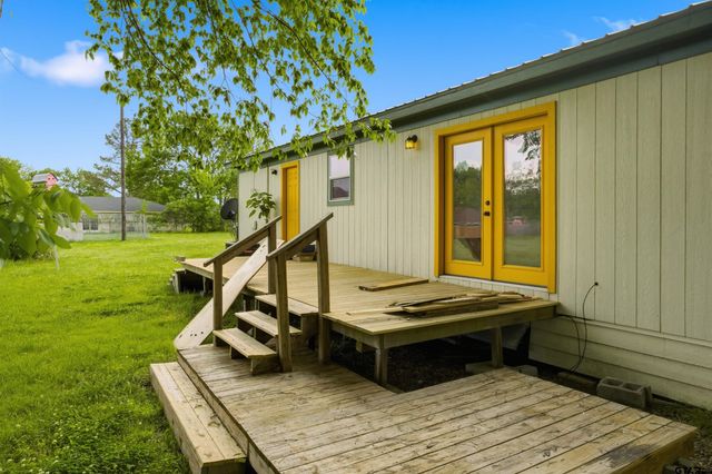 901 SW 10th Street, Cooper, TX 75432
