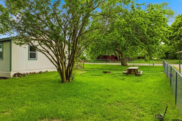 901 SW 10th Street, Cooper, TX 75432