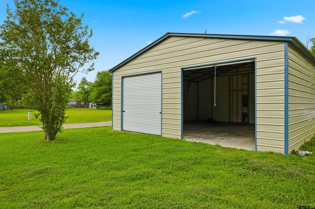 901 SW 10th Street, Cooper, TX 75432