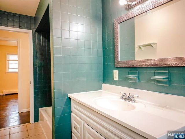 104 Eastern Way, Rutherford, NJ 07070