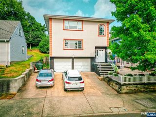 104 Eastern Way, Rutherford, NJ 07070