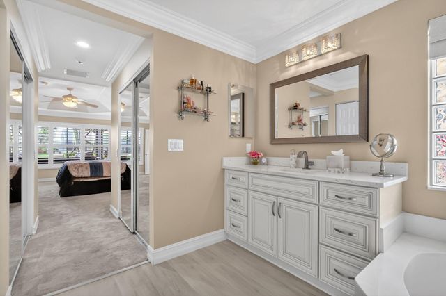 7374 Cortes Lake Drive, Delray Beach, FL 33446