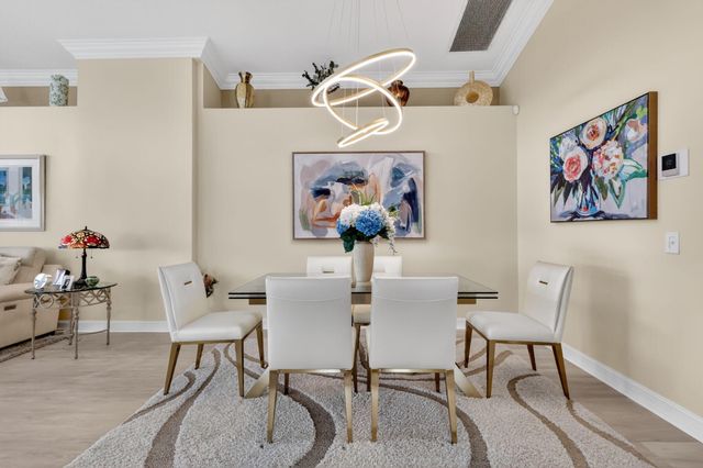 7374 Cortes Lake Drive, Delray Beach, FL 33446