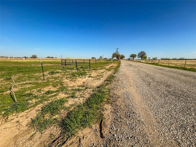 384 Cr-1475, Alvord, TX 76225