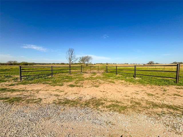 384 Cr-1475, Alvord, TX 76225