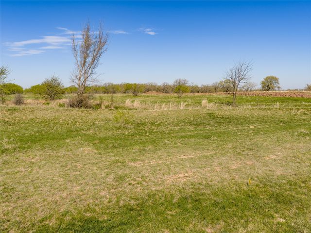 384 Cr-1475, Alvord, TX 76225