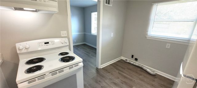 4 W 53rd Street, Savannah, GA 31405