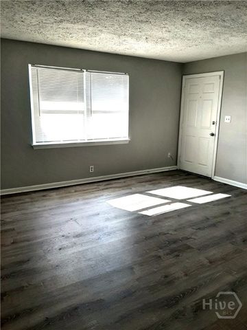 4 W 53rd Street, Savannah, GA 31405