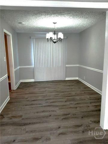 4 W 53rd Street, Savannah, GA 31405