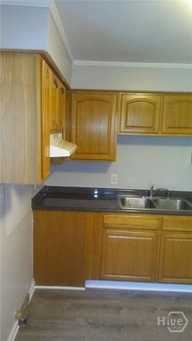 4 W 53rd Street, Savannah, GA 31405