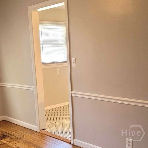 4 W 53rd Street, Savannah, GA 31405