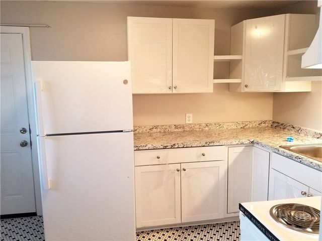 4 W 53rd Street, Savannah, GA 31405