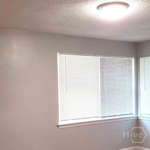 4 W 53rd Street, Savannah, GA 31405