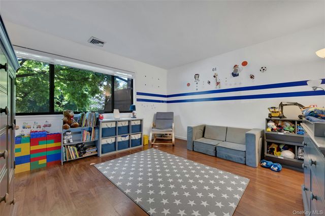 267 Martling Avenue, Tarrytown, NY 10591