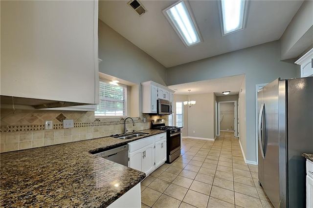 1783 Ashbury Point Drive, Marietta, GA 30066