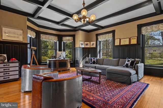 228 S RADNOR CHESTER RD, Villanova, PA 19085