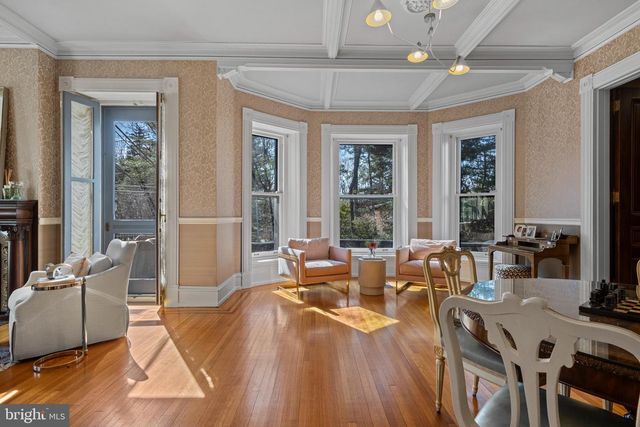 228 S RADNOR CHESTER RD, Villanova, PA 19085