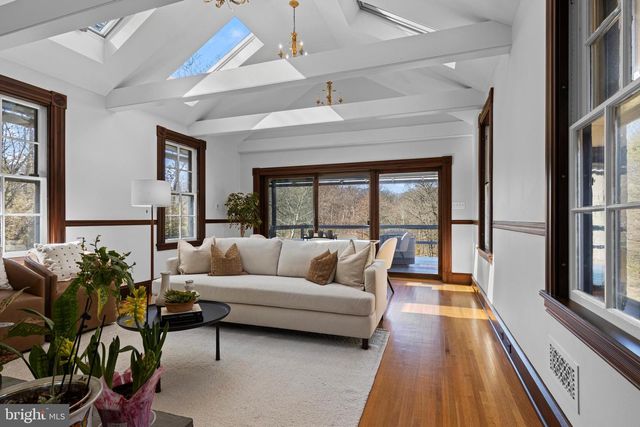 228 S RADNOR CHESTER RD, Villanova, PA 19085