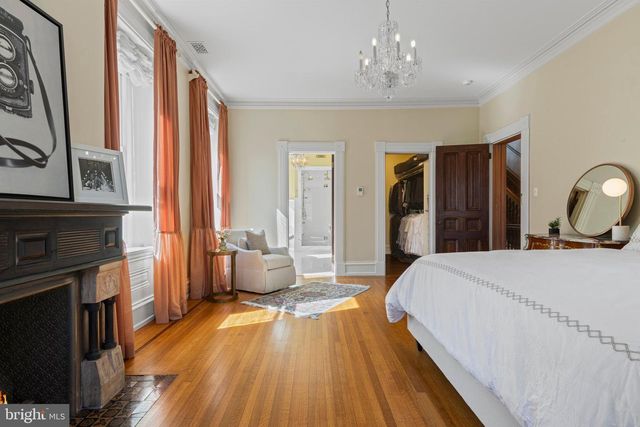 228 S RADNOR CHESTER RD, Villanova, PA 19085