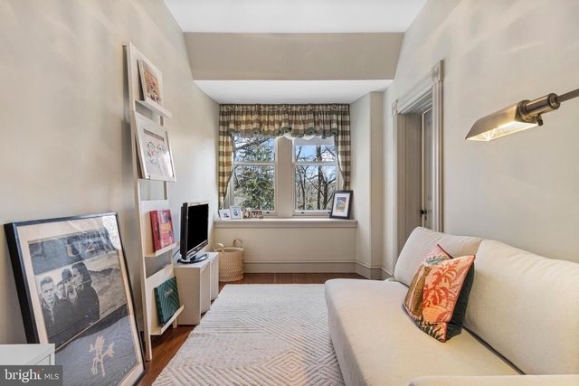 228 S RADNOR CHESTER RD, Villanova, PA 19085