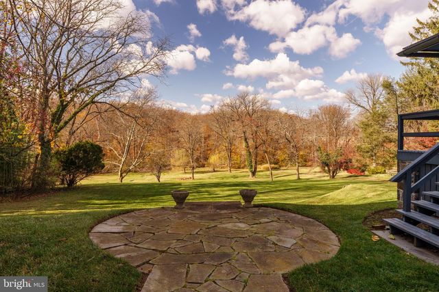 228 S RADNOR CHESTER RD, Villanova, PA 19085