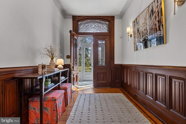 228 S RADNOR CHESTER RD, Villanova, PA 19085