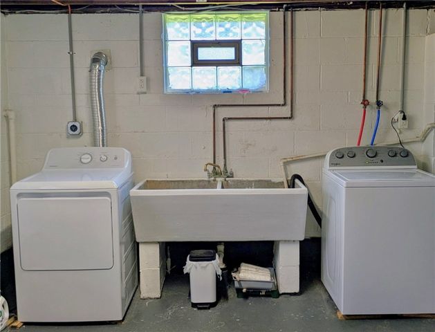 1502 Herrick Street, Union Twp, PA 16101