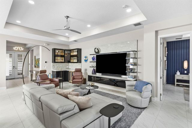 13697 Whistler Mountain Road, Delray Beach, FL 33446