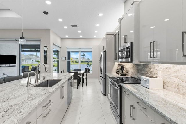 13697 Whistler Mountain Road, Delray Beach, FL 33446