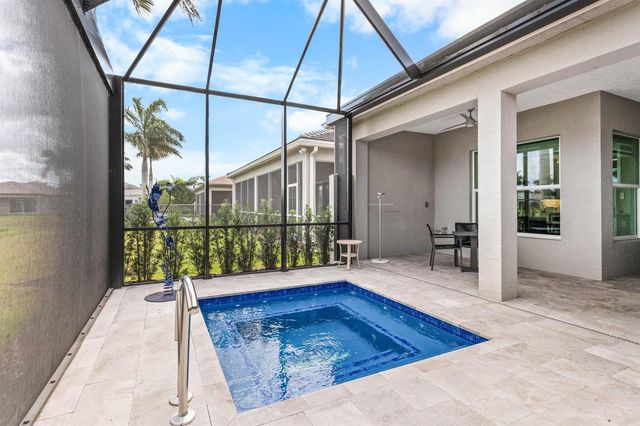 13697 Whistler Mountain Road, Delray Beach, FL 33446