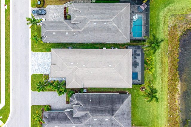 13697 Whistler Mountain Road, Delray Beach, FL 33446
