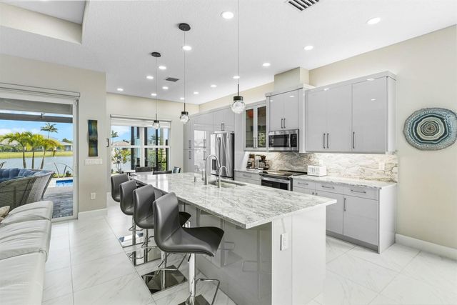 13697 Whistler Mountain Road, Delray Beach, FL 33446
