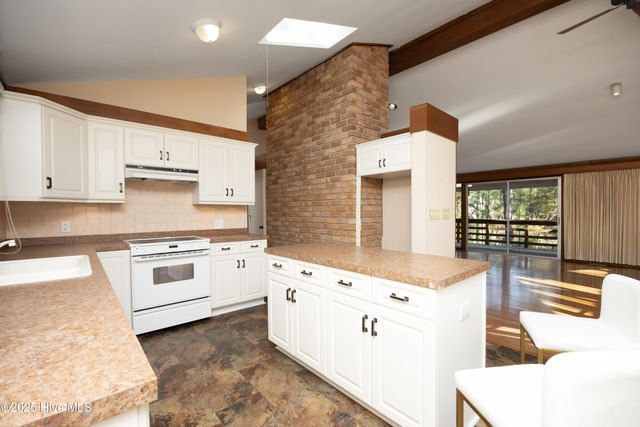 170 Quail Hollow Drive, Pinehurst, NC 28374