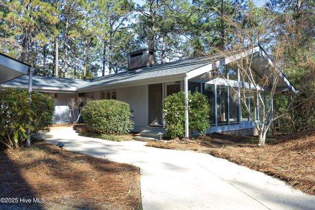 170 Quail Hollow Drive, Pinehurst, NC 28374
