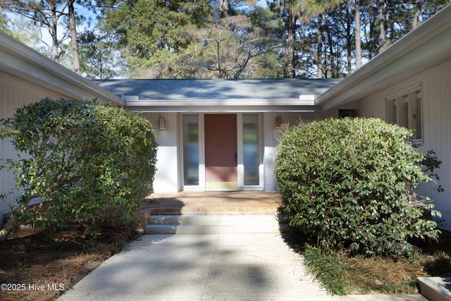 170 Quail Hollow Drive, Pinehurst, NC 28374