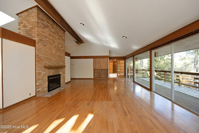 170 Quail Hollow Drive, Pinehurst, NC 28374