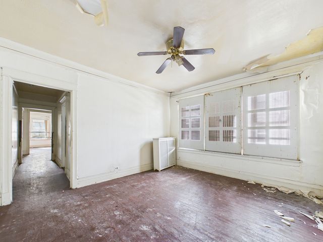 5500 W Adams Street, Chicago, IL 60644