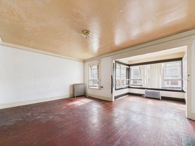 5500 W Adams Street, Chicago, IL 60644