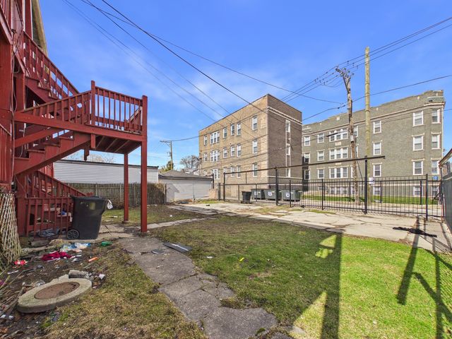 5500 W Adams Street, Chicago, IL 60644