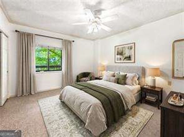 1800 Clairmont Lake A204, Decatur, GA 30033